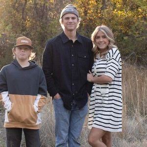 Meet your Posher, Alison